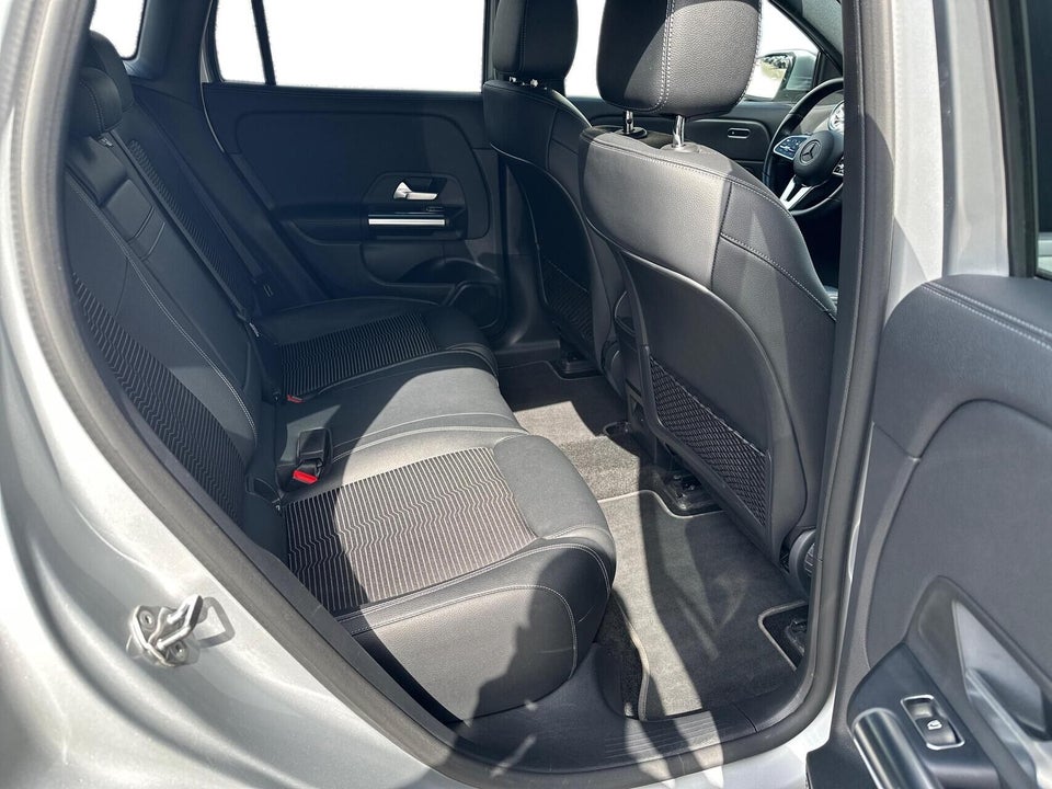 Mercedes EQA250 Progressive 5d