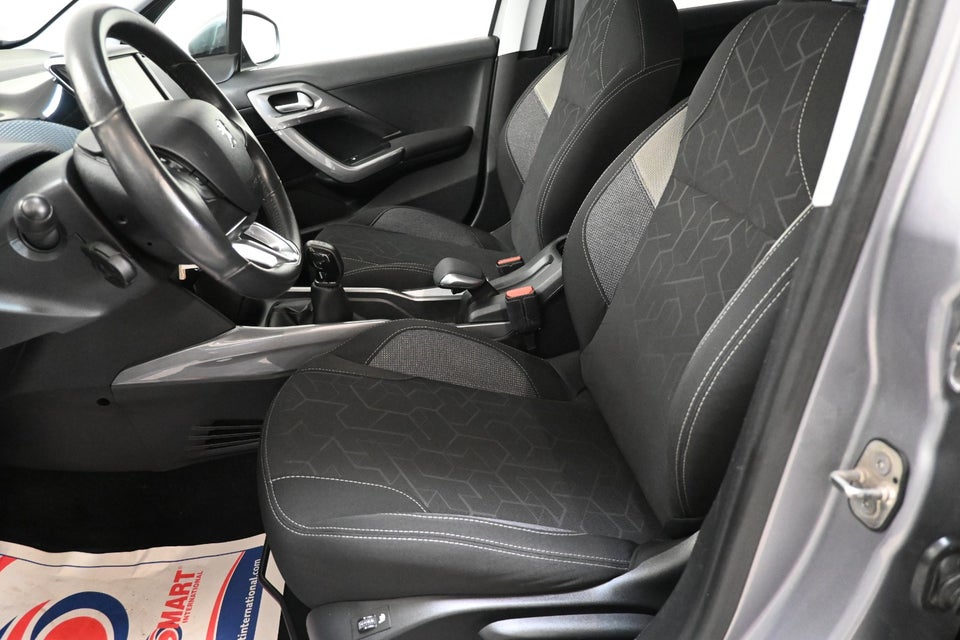 Peugeot 2008 1,2 VTi 82 Active 5d