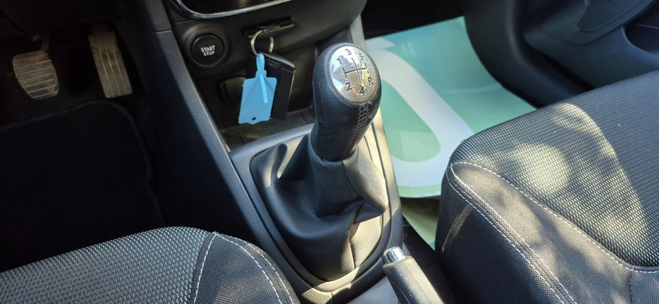 Renault Clio IV 0,9 TCe 90 Dynamique Sport Tourer 5d