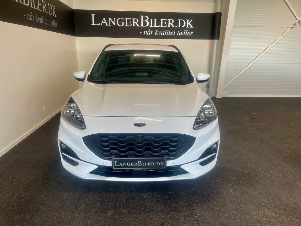 Ford Kuga 2,5 PHEV ST-Line X CVT 5d