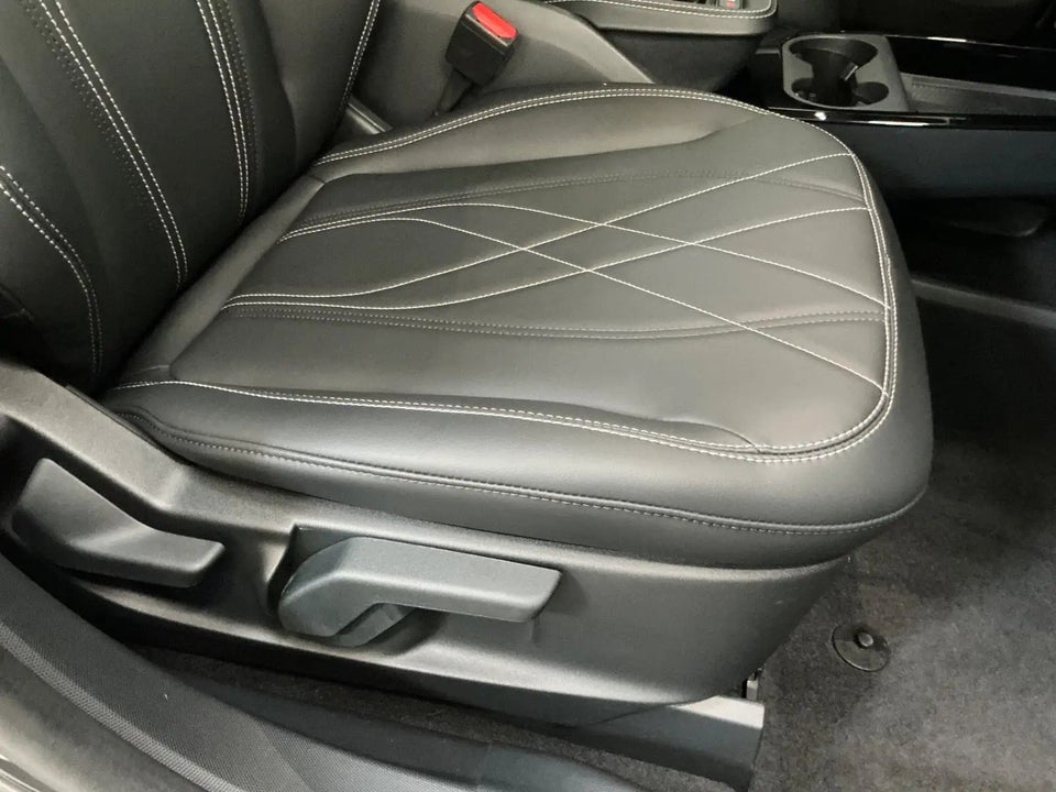 Ford Mustang Mach-E 75 Standard Range 5d