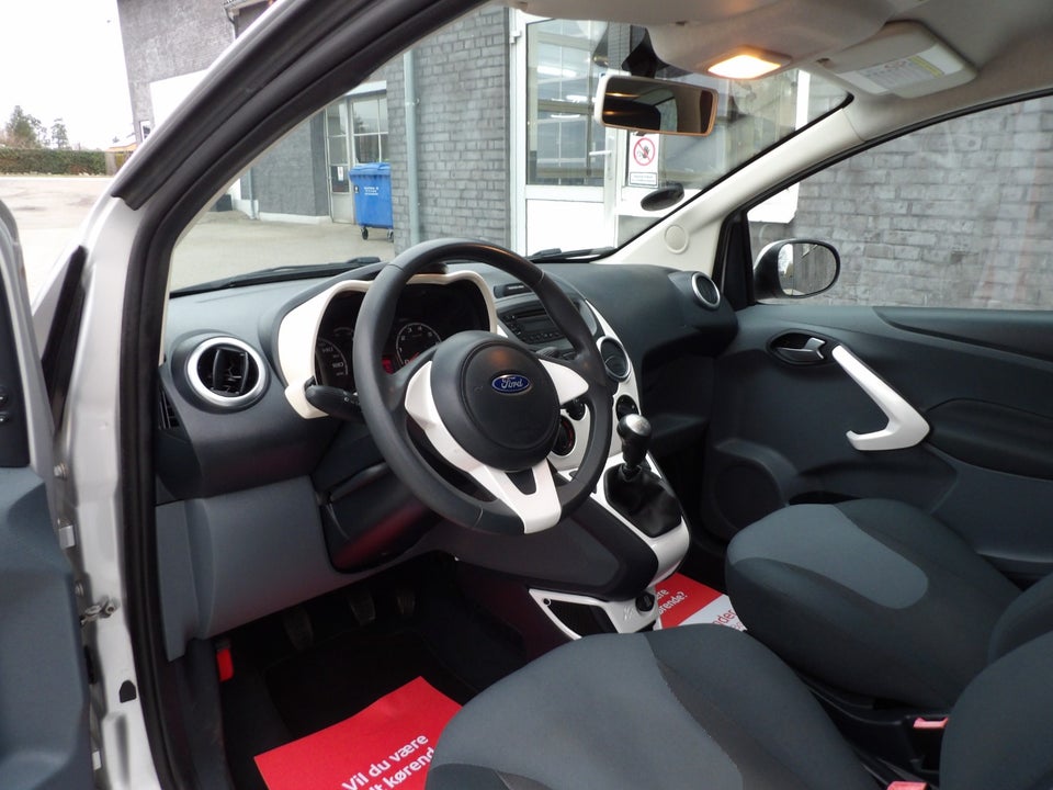 Ford Ka 1,2 Titanium 3d