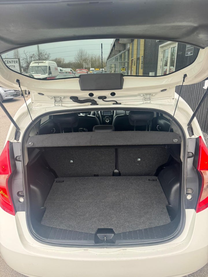 Nissan Note 1,2 Dig-S 98 Tekna 5d