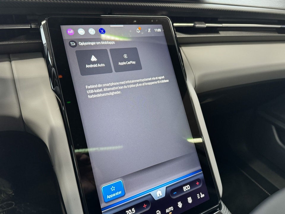 Ford Explorer 82 Premium Extended Range 5d