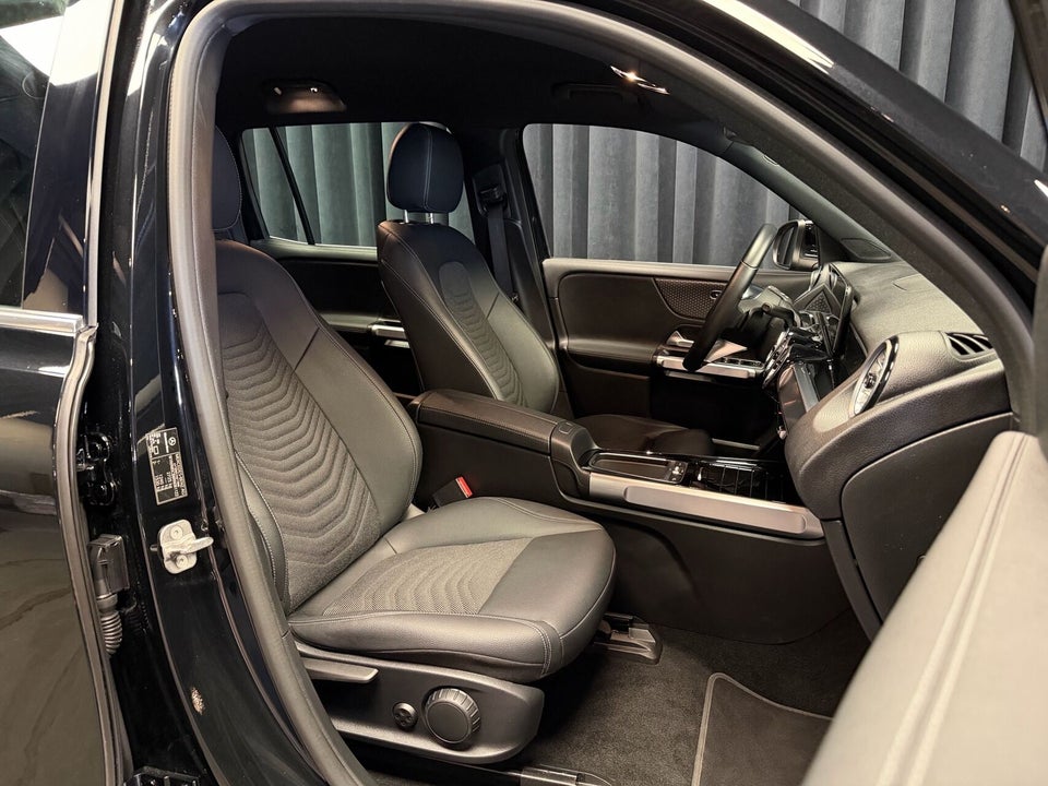 Mercedes EQB250+ Progressive 7prs 5d