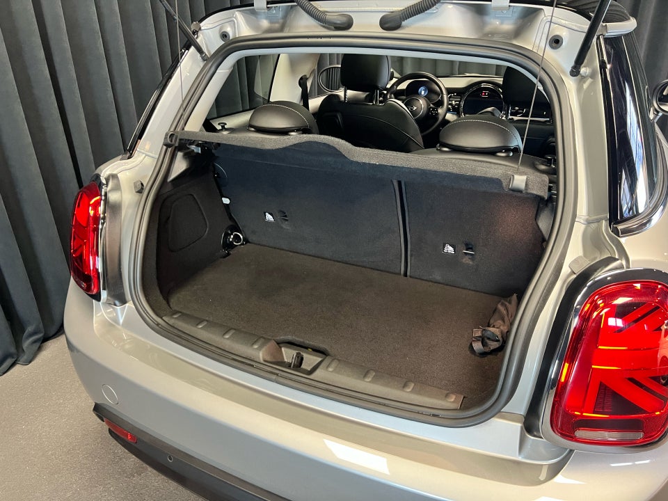 MINI Cooper SE Edition Premium Plus 3d