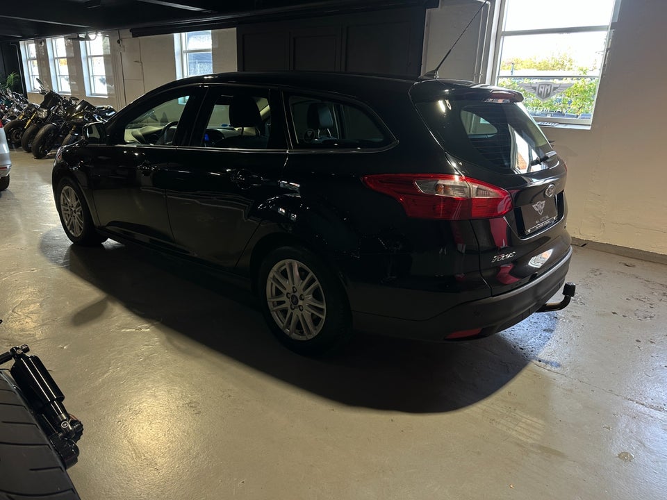 Ford Focus 1,0 SCTi 100 Edition stc. ECO 5d