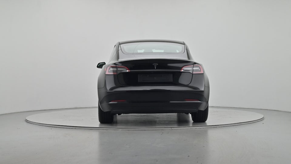 Tesla Model 3 Long Range RWD 4d