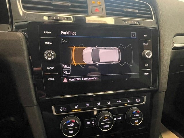 VW Golf VII 1,5 TSi 150 Highline DSG 5d