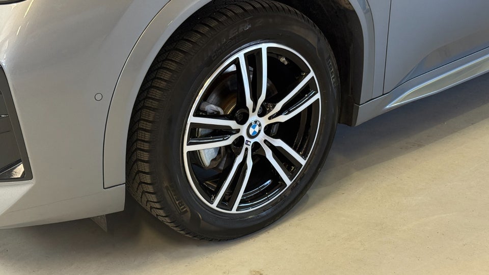 BMW iX2 eDrive20 Fully Charged M-Sport 5d