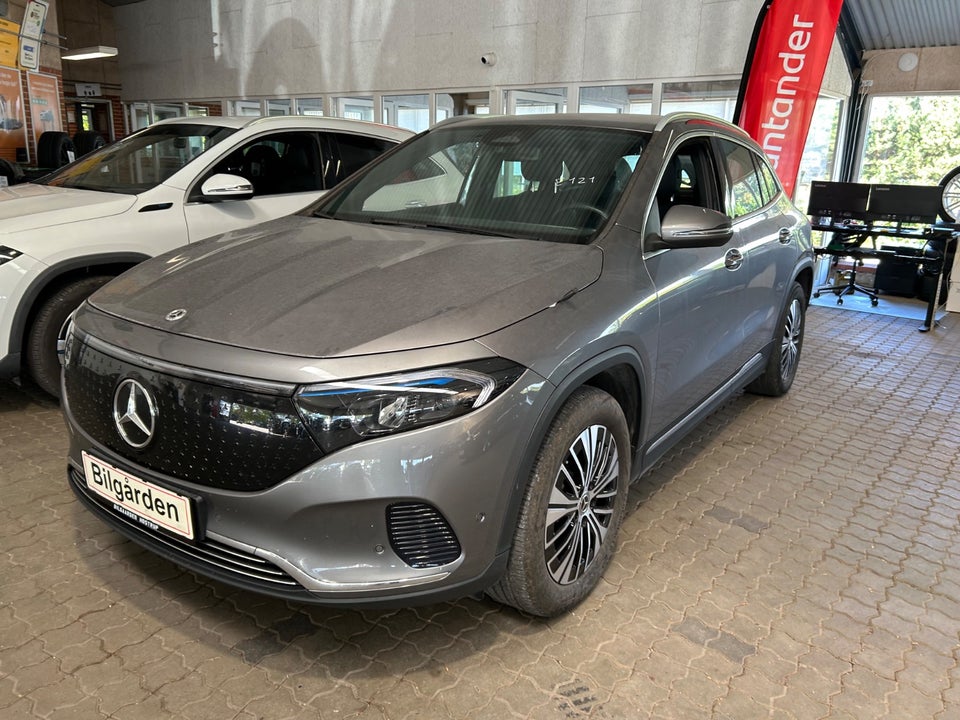 Mercedes EQA300 Progressive 4Matic 5d