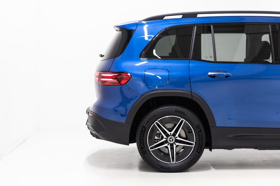 Mercedes EQB250+ AMG Premium 7prs 5d