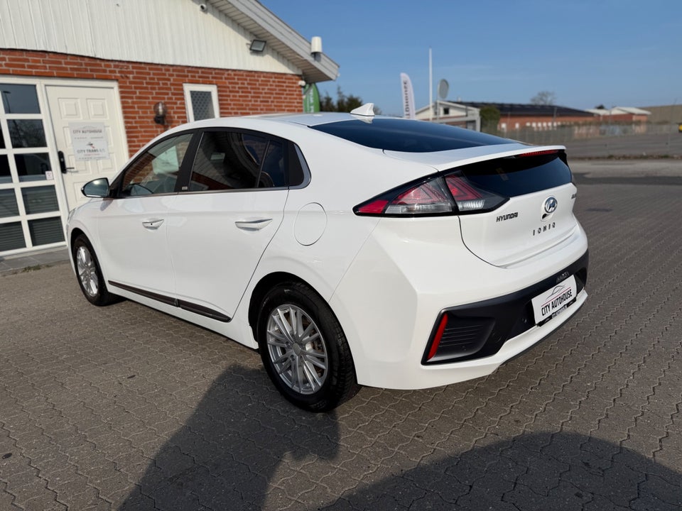 Hyundai Ioniq 40 EV Trend 5d