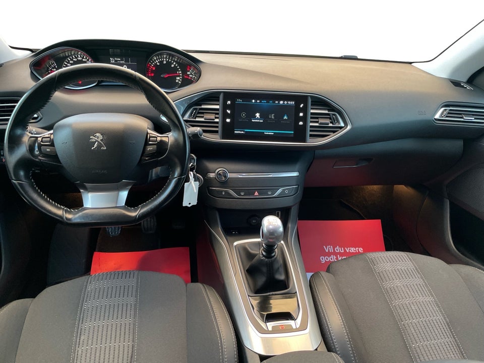 Peugeot 308 1,6 BlueHDi 120 Allure SW 5d