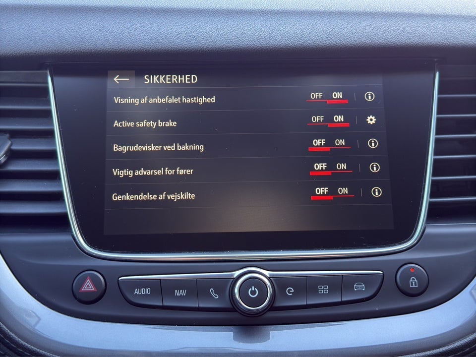 Opel Grandland X 1,6 Hybrid Cosmo Prestige aut. 5d