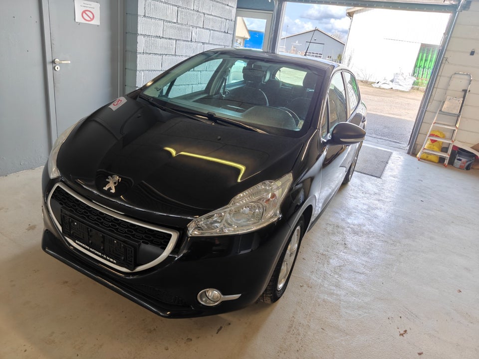 Peugeot 208 1,0 VTi Access Air 5d