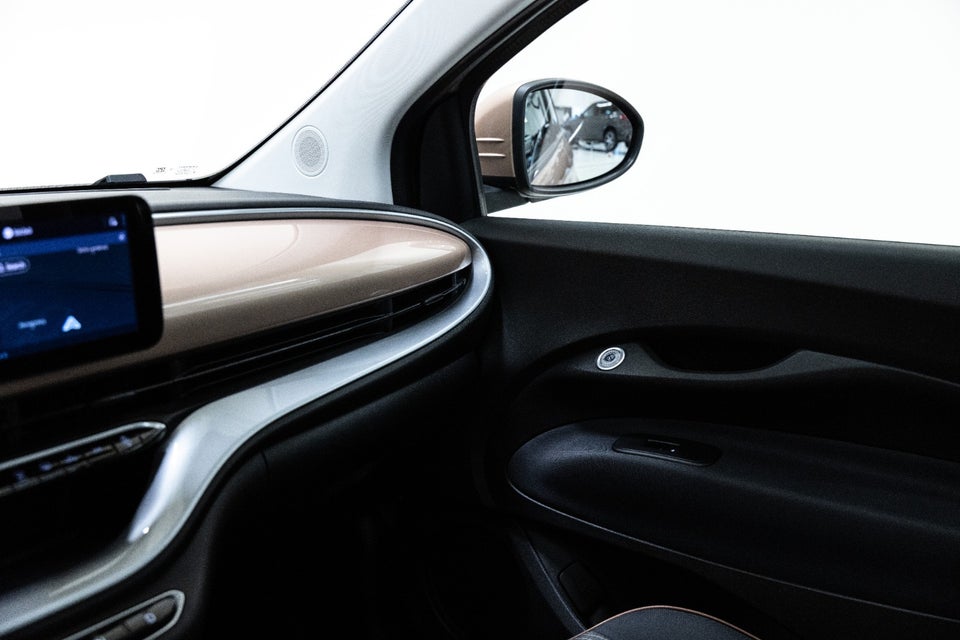 Fiat 500e 42 Icon 3d