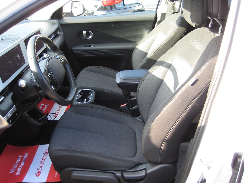 Hyundai Ioniq 5 58 Essential 5d