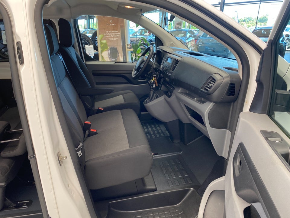 Toyota ProAce Verso 1,5 D 120 Long Combi 9prs 5d