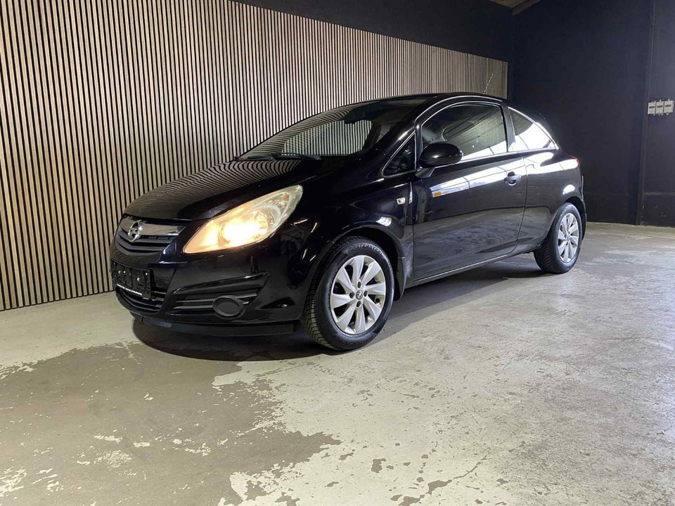 Opel Corsa 1,0 12V Enjoy 3d