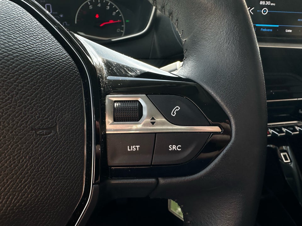 Peugeot 208 1,2 PureTech 75 Style 5d