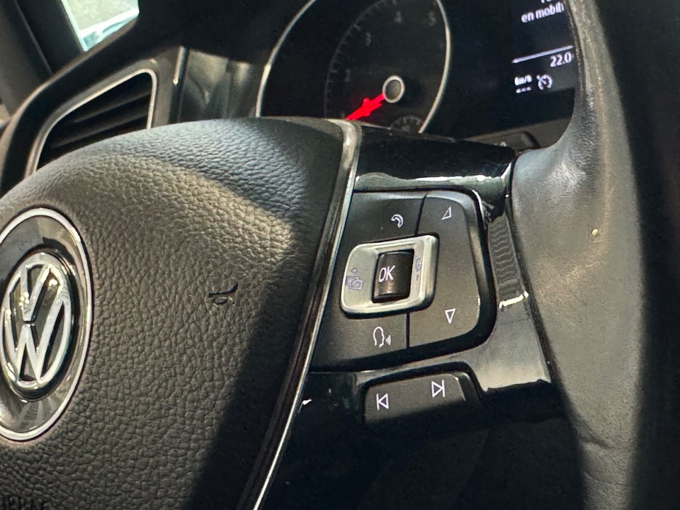 VW Golf VII 1,4 TSi 125 Comfortline Variant 5d