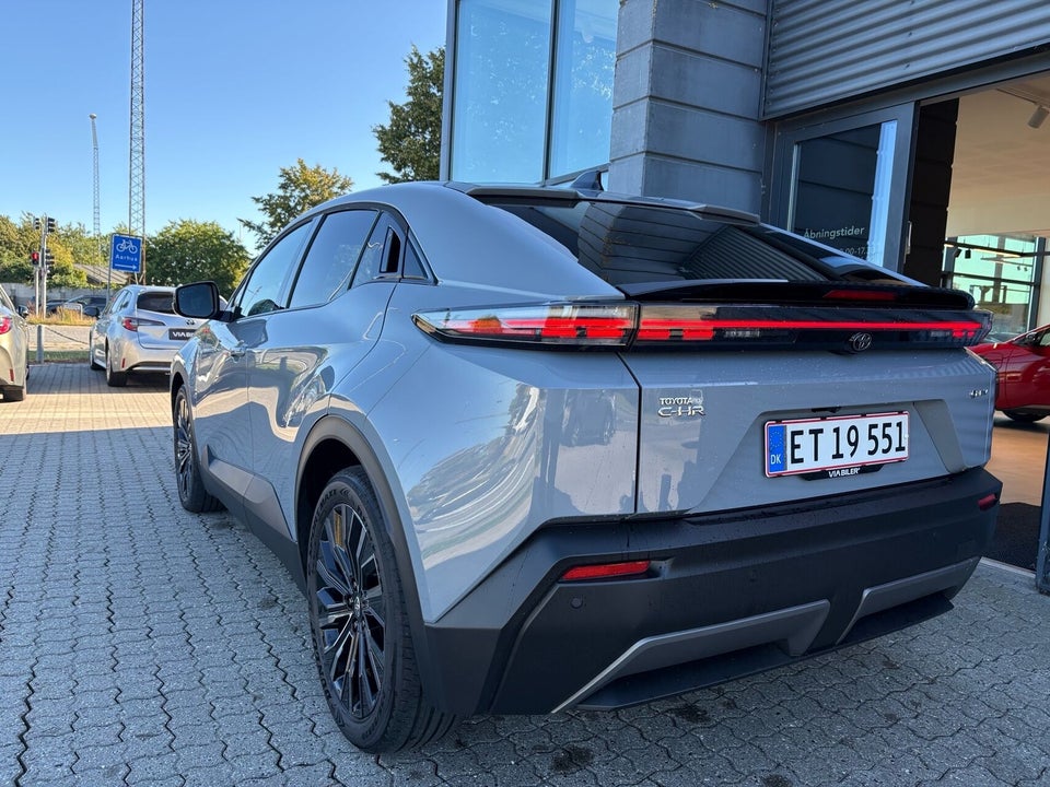 Toyota C-HR+ 77 Active 5d