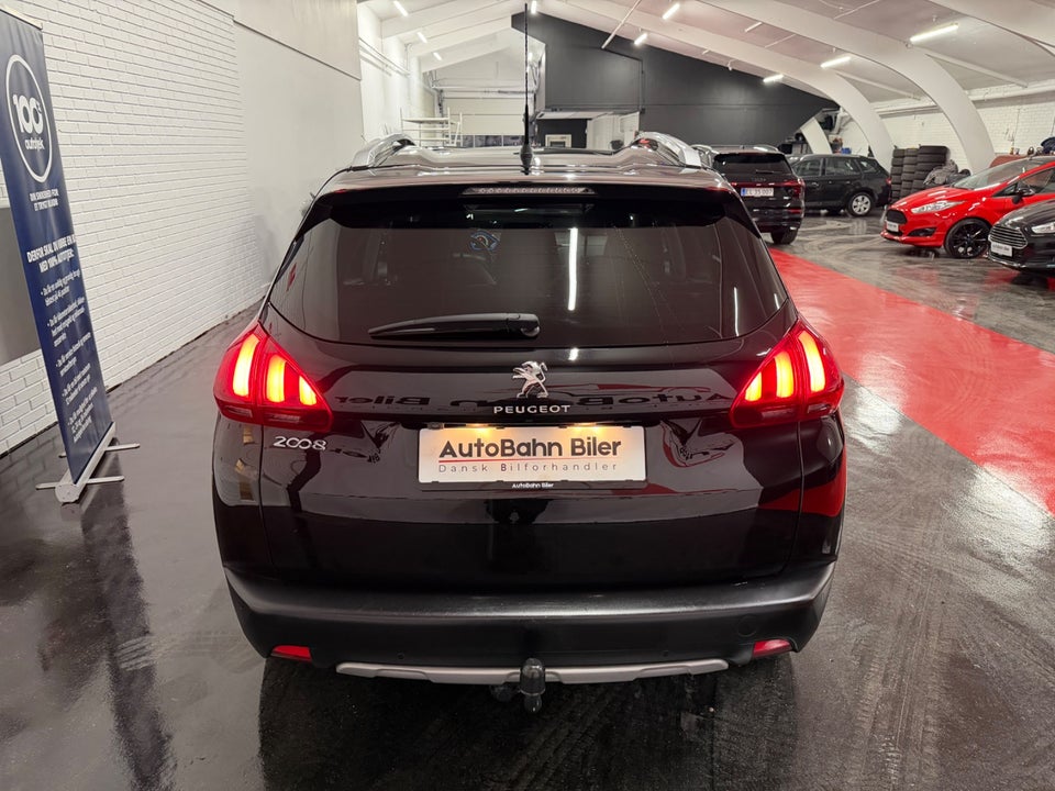 Peugeot 2008 1,5 BlueHDi 100 Allure Sky 5d