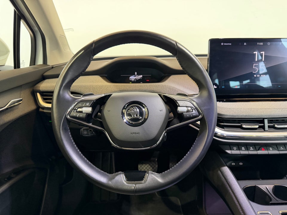 Skoda Enyaq 80 iV Plus Loft 5d