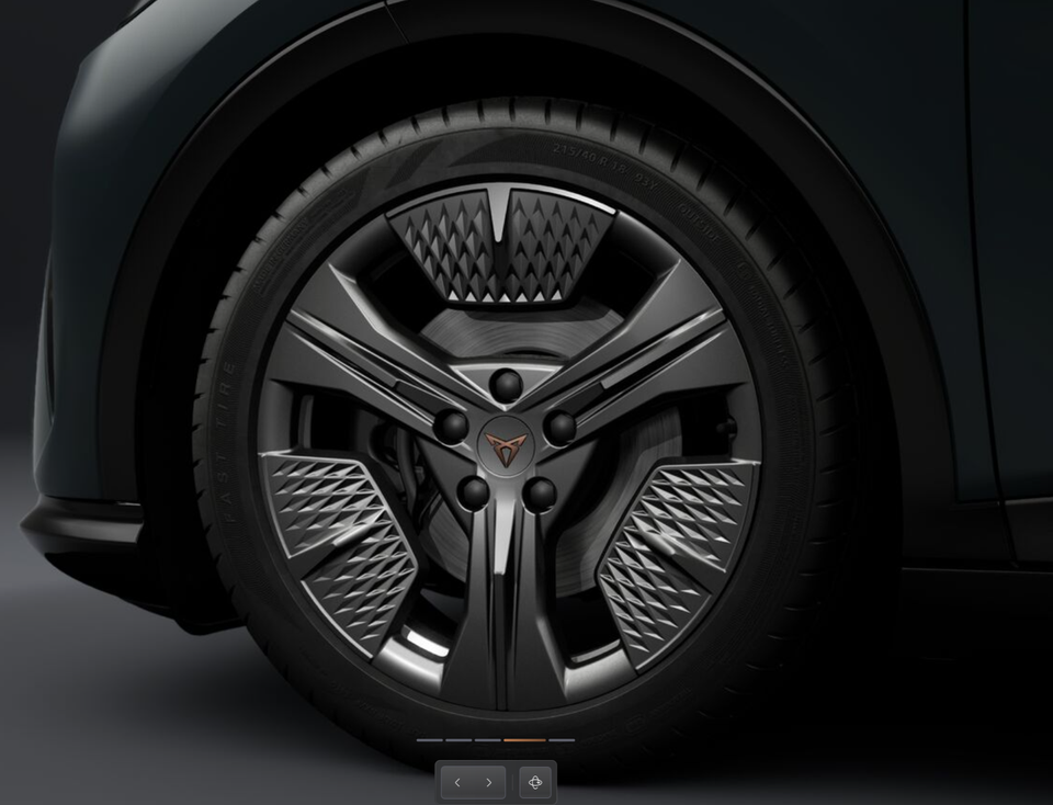 Cupra Raval 52 Endurance 5d