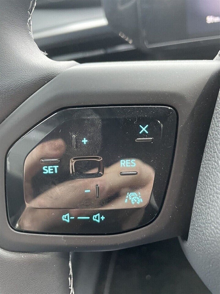 Ford Capri 77 Select Extended Range 5d