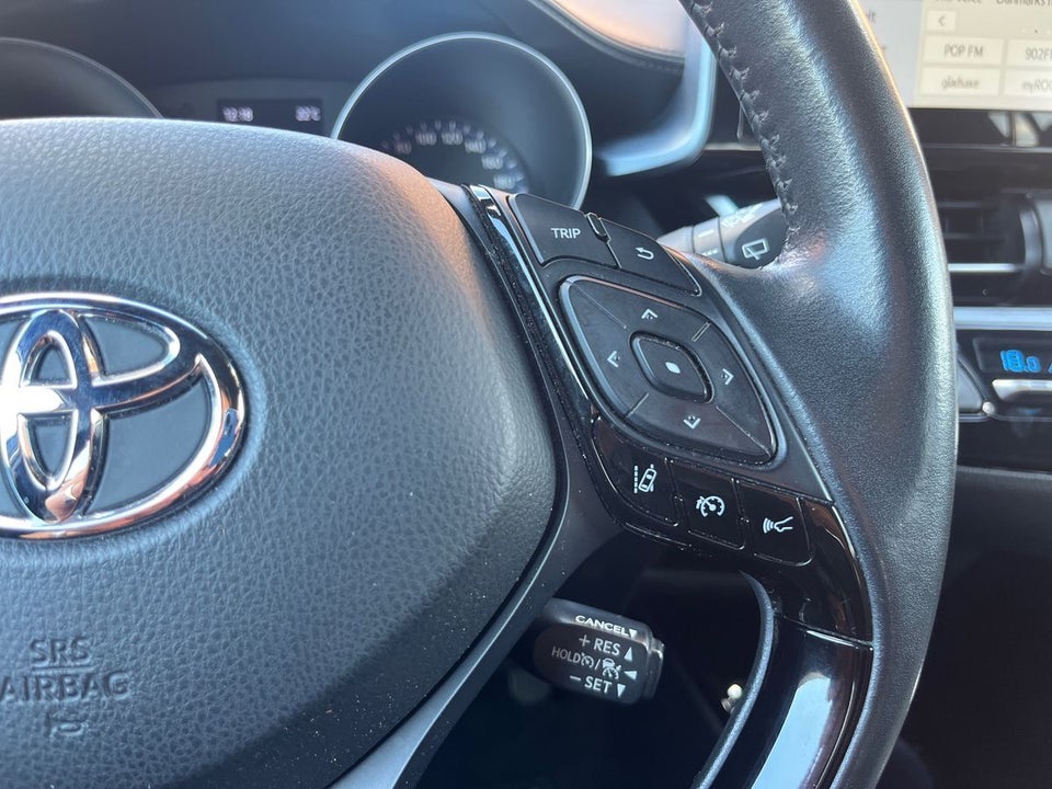 Toyota C-HR 1,8 Hybrid C-LUB Premium CVT 5d