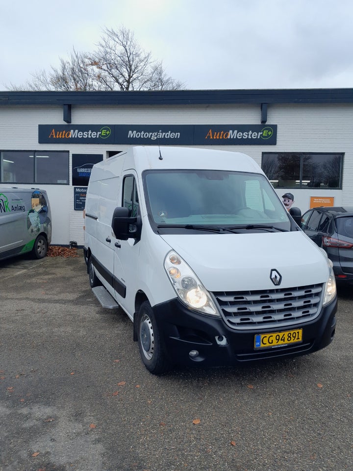 Renault Master III T33 2,3 dCi 125 L2H2 Kassevogn 5d