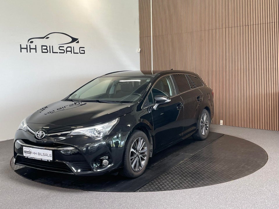 Toyota Avensis 1,8 VVT-i T2 Touring Sports 5d