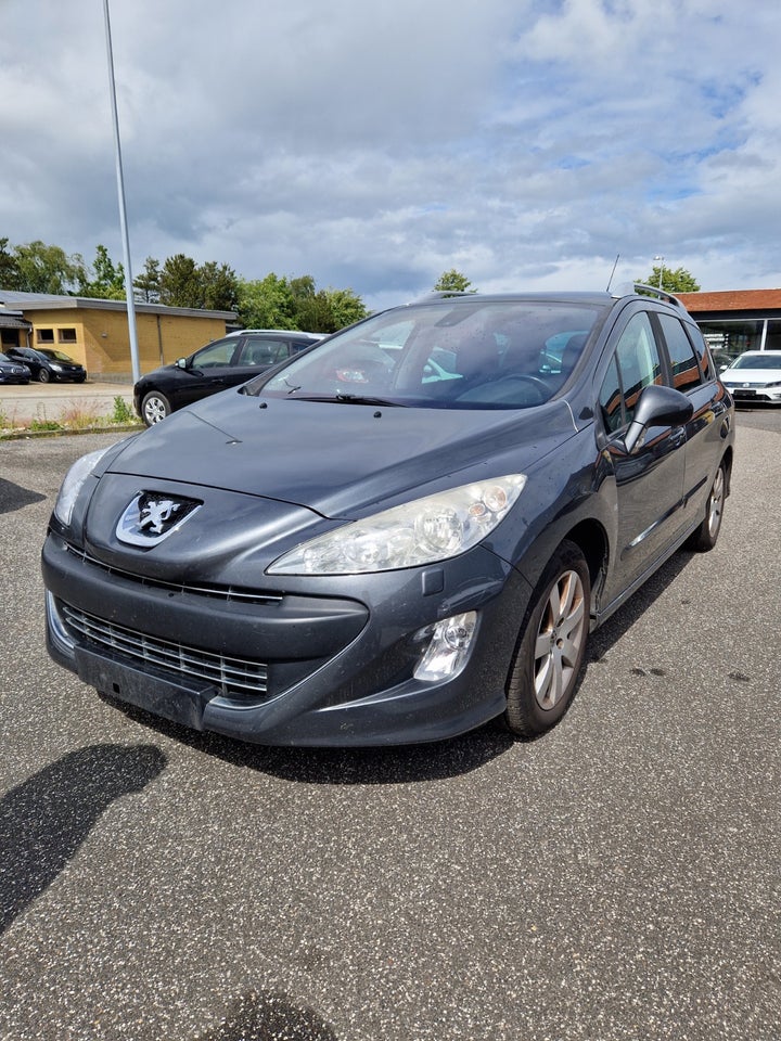 Peugeot 308 1,6 HDi 112 Sportium SW 7prs 5d