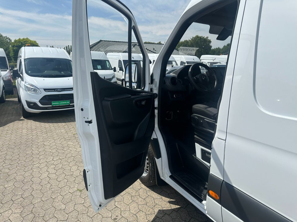 Mercedes Sprinter 317 2,0 CDi A3 Kassevogn aut. RWD