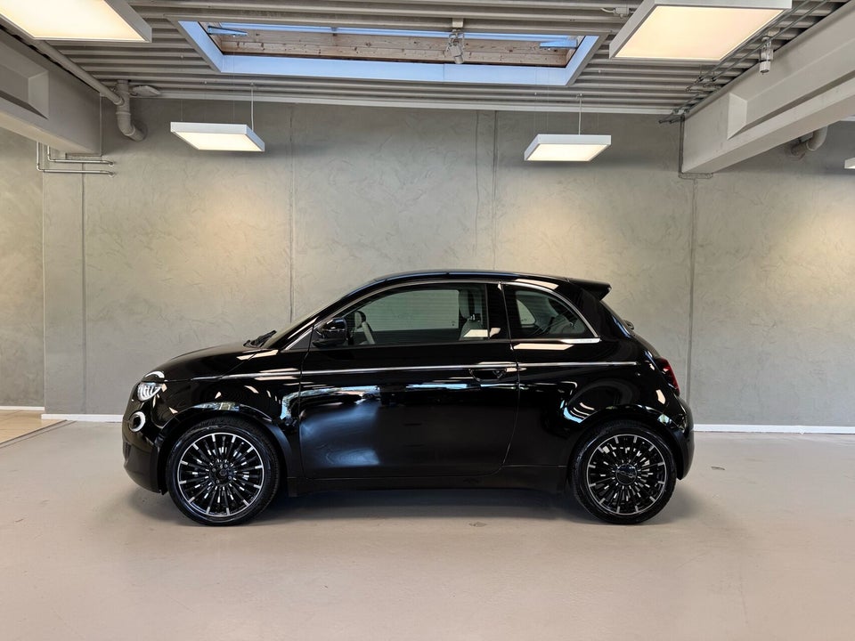 Fiat 500e 42 la Prima by Bocelli 3d