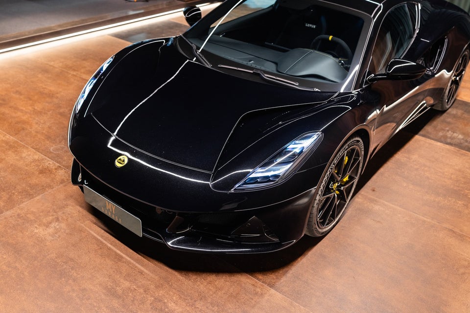 Lotus Emira 2,0 i4 aut. 2d