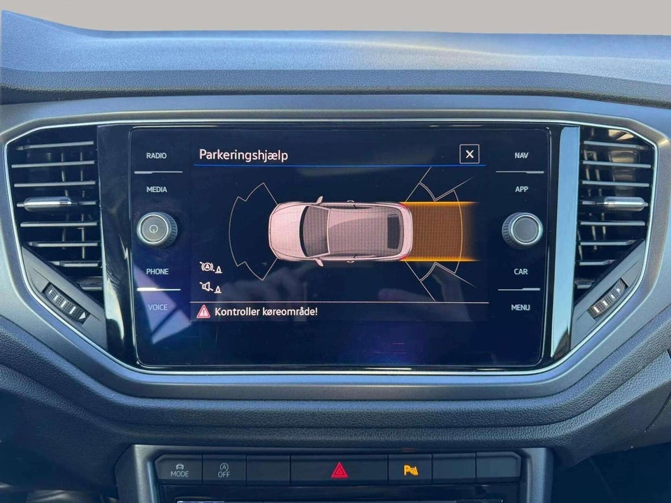 VW T-Roc 1,5 TSi 150 R-line Cabriolet DSG 2d