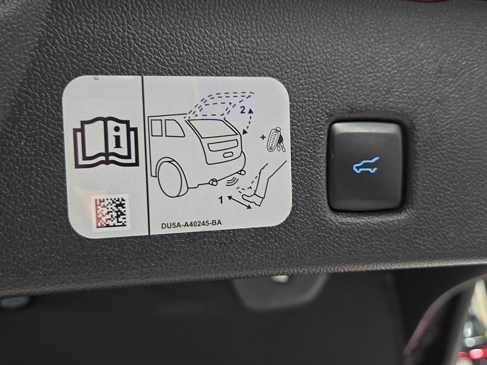 Ford Kuga 2,5 PHEV ST-Line X CVT Van 5d