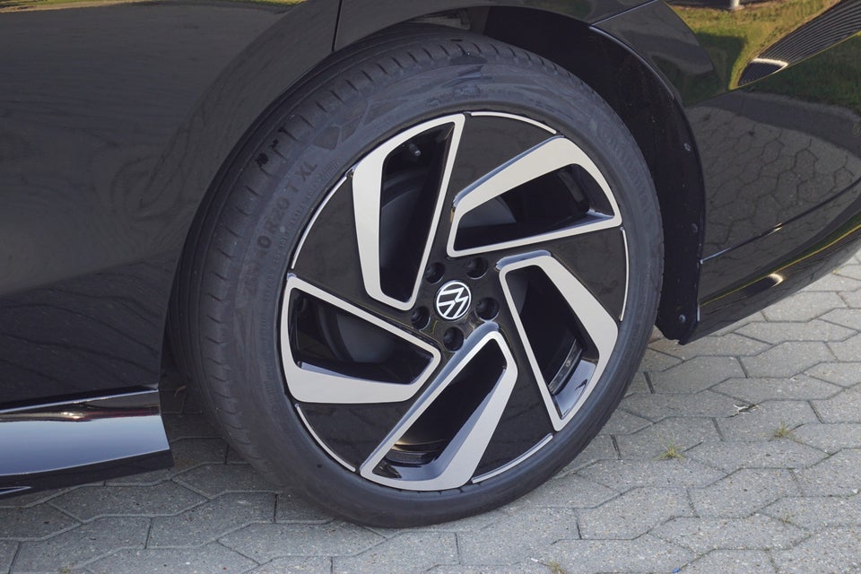 VW ID.7 77 Style Tourer 5d