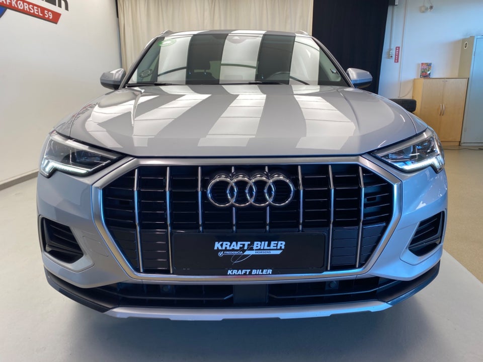 Audi Q3 35 TFSi Advanced S-tr. 5d