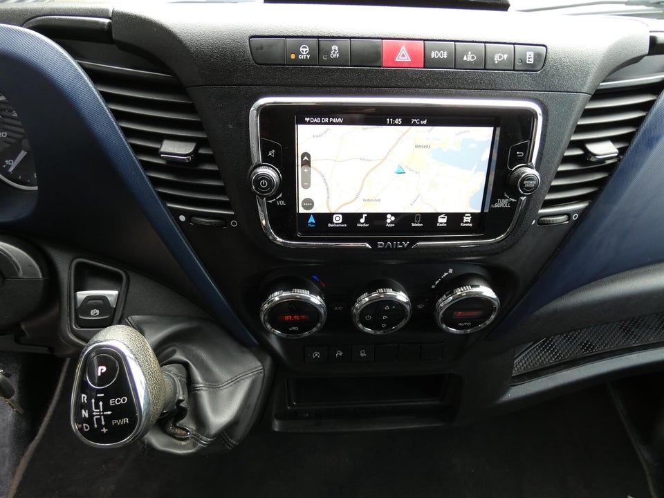 Iveco Daily 2,3 35S16 12m³ Van AG8