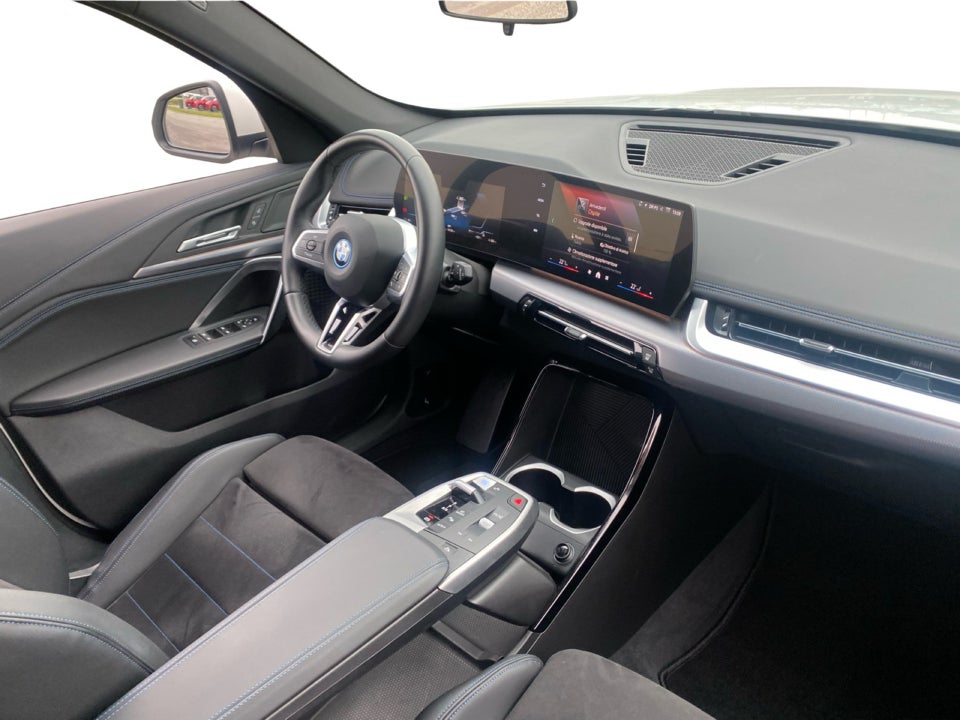 BMW iX1 eDrive20 M-Sport 5d