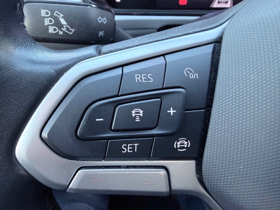 VW T-Roc 1,0 TSi 110 Life 5d