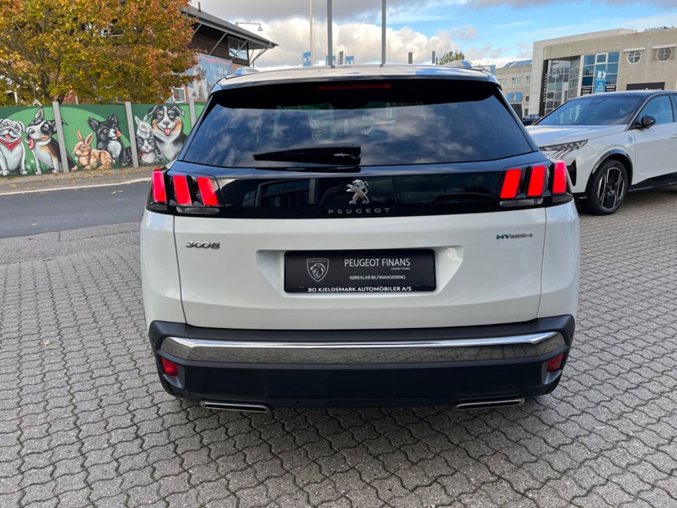 Peugeot 3008 1,6 Hybrid4 GT Premium EAT8 5d