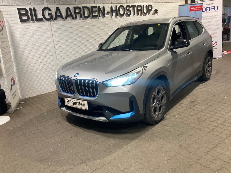 BMW iX1 xDrive30 X-Line 5d