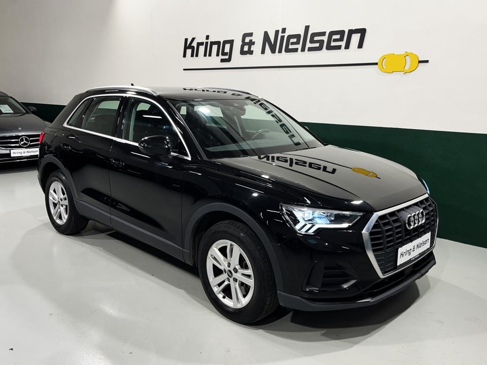 Audi Q3 45 TFSi e Attitude+ S-tr. 5d