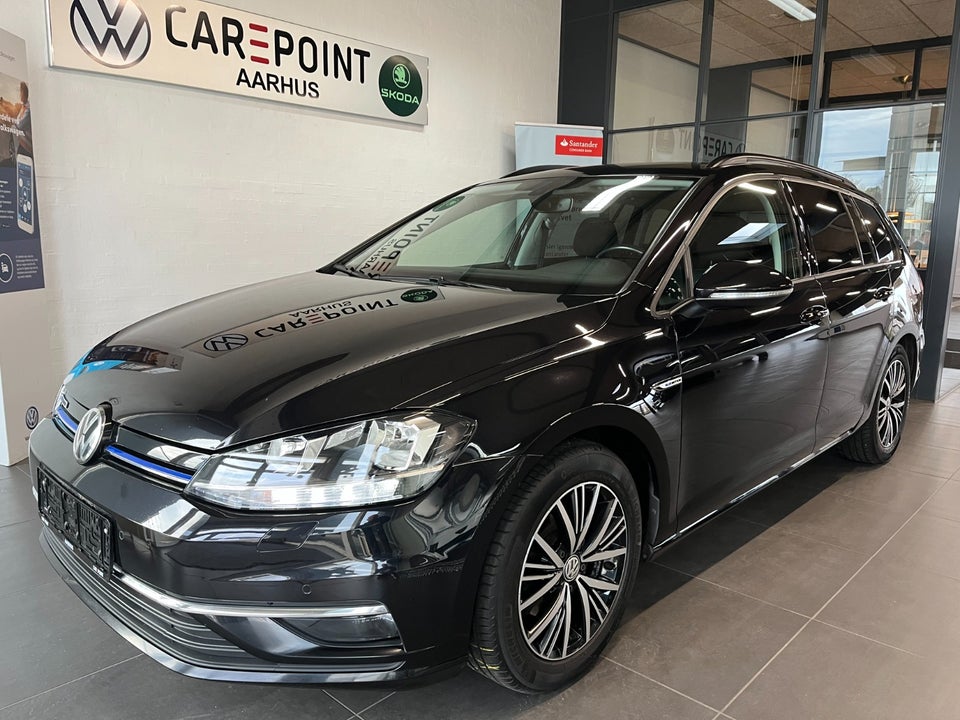 VW Golf VII 1,5 TSi 130 Comfortline Variant DSG 5d