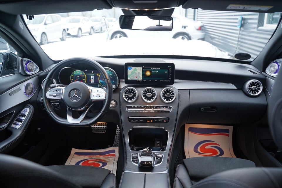 Mercedes C300 d 2,0 AMG Line stc. aut. 5d